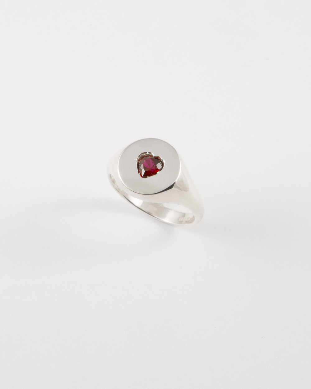 Nove25 ANELLO CHEVALIER LOVE PROMISE IN ARGENTO CON BRILLANTE A CUORE Vendita Calda