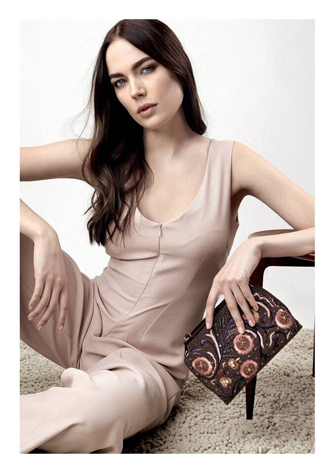 Ottaviani Clutch con ricami,cristalli,perline e strass In Vendita