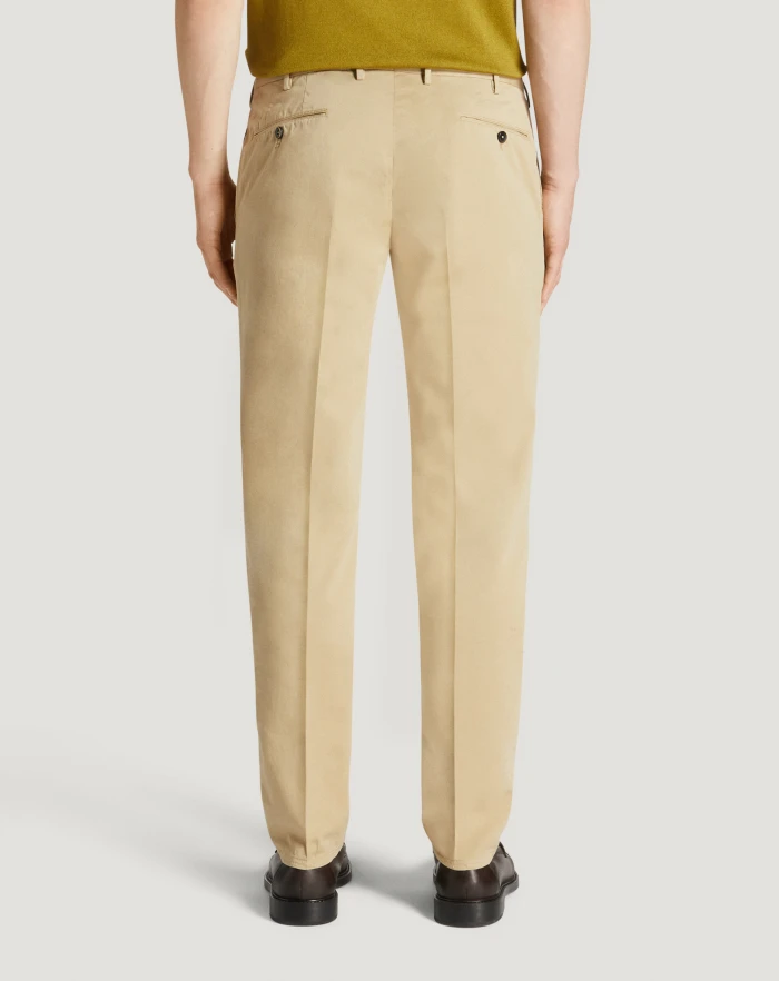 Pantaloni Torino Pantaloni Slim in silkochino Acquista Ora