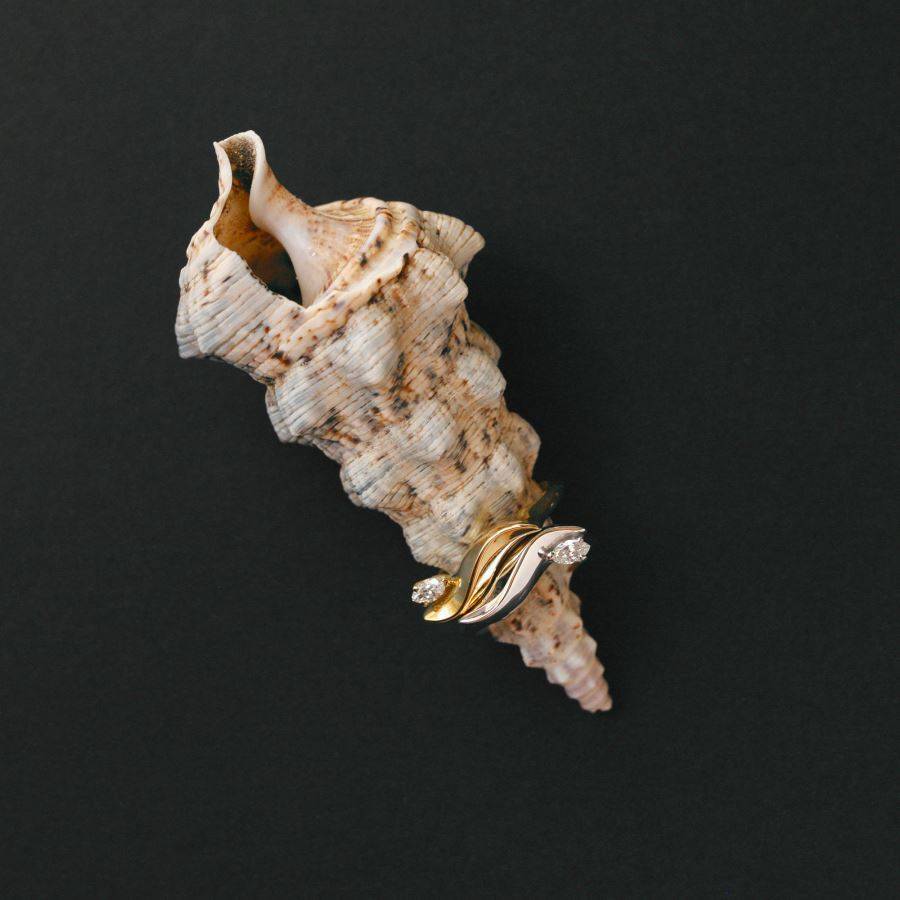 Paola Grande Gioielli FLAME Anello 'Flame' in oro giallo con diamante 2025