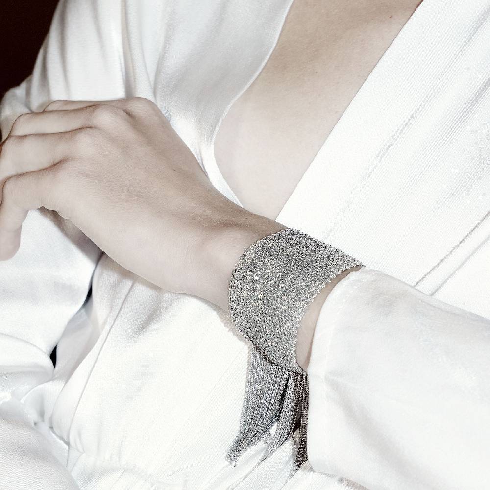 Paola Grande Gioielli SCIARPE Bracciale in maglia d'argento con frange Offerta