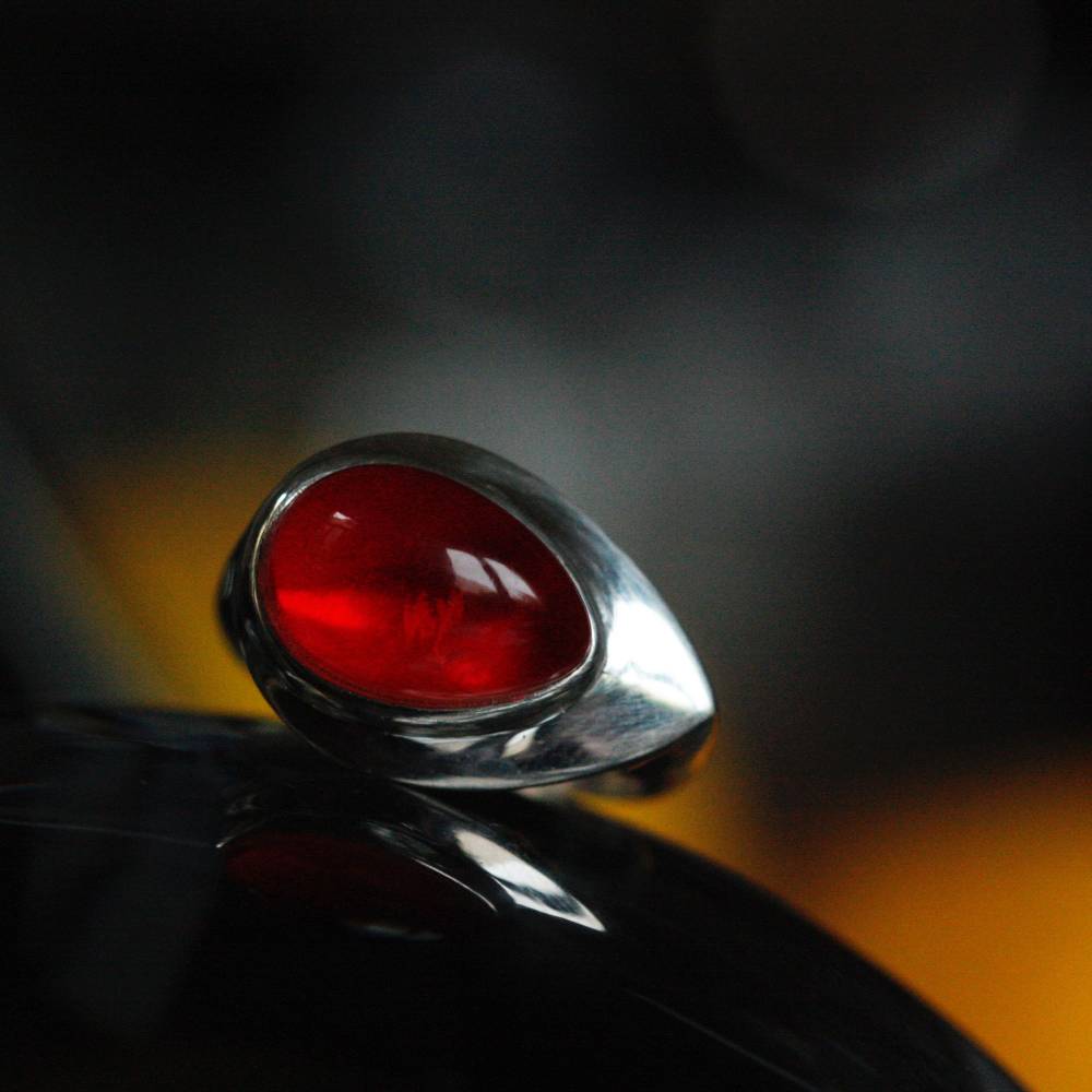 Paola Grande Gioielli AURUM Chevalier cabochon rosso Hotsell