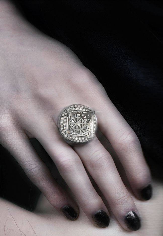 Paola Grande Gioielli ENTROPIA Anello in oro bianco e diamanti Qualità