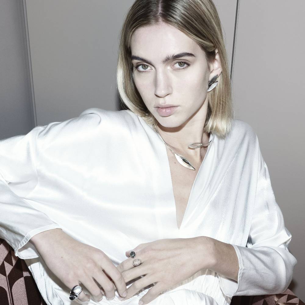 Paola Grande Gioielli AURUM Orecchini piercing navetta Italia