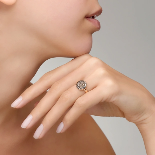 Pomellato Anello Sabbia Sostegno trimestrale