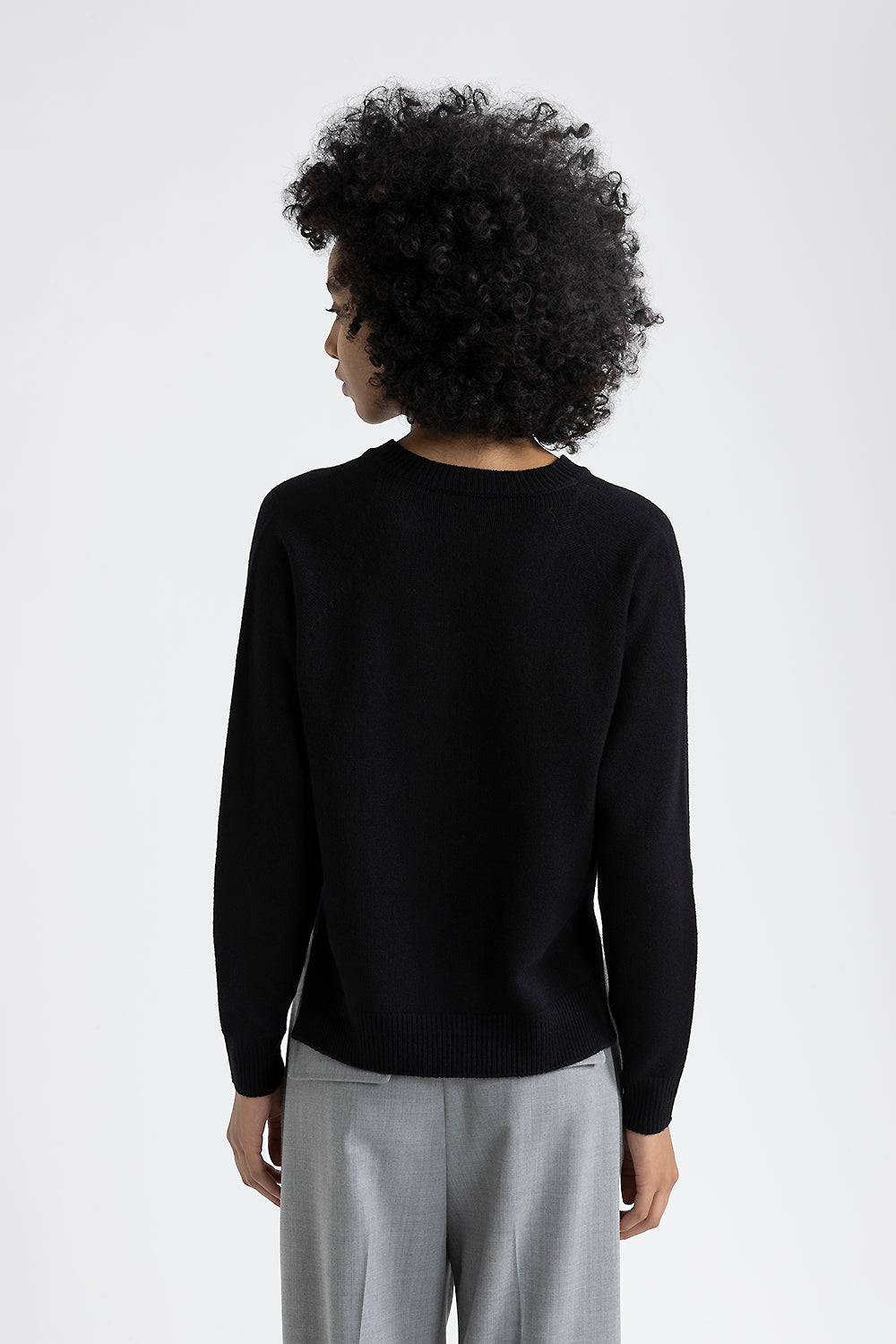 Peserico Maglia con scollo a V in lana, seta e cashmere Novità