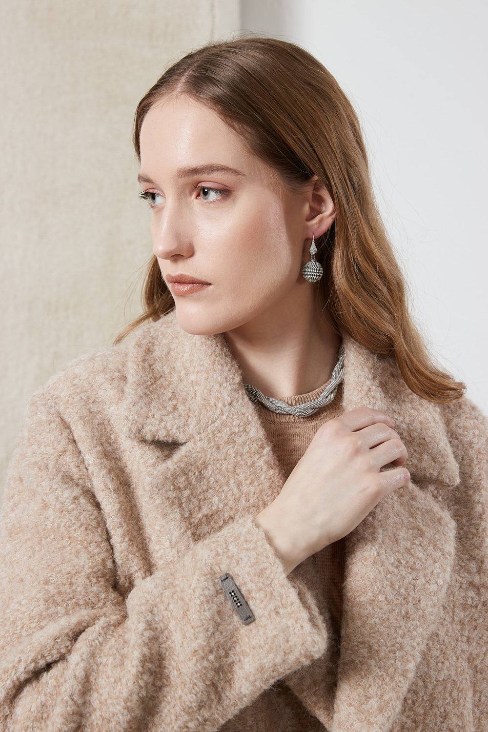 Peserico Blazer crop in panno bouclé di lana e alpaca Vendita Calda