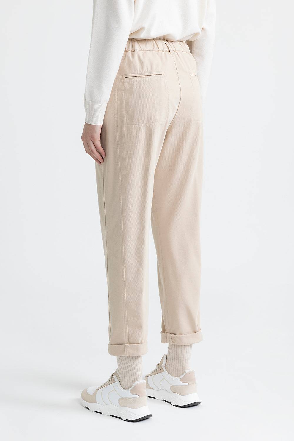 Peserico Pantalone carrot con pince in gabardina di cotone Novità