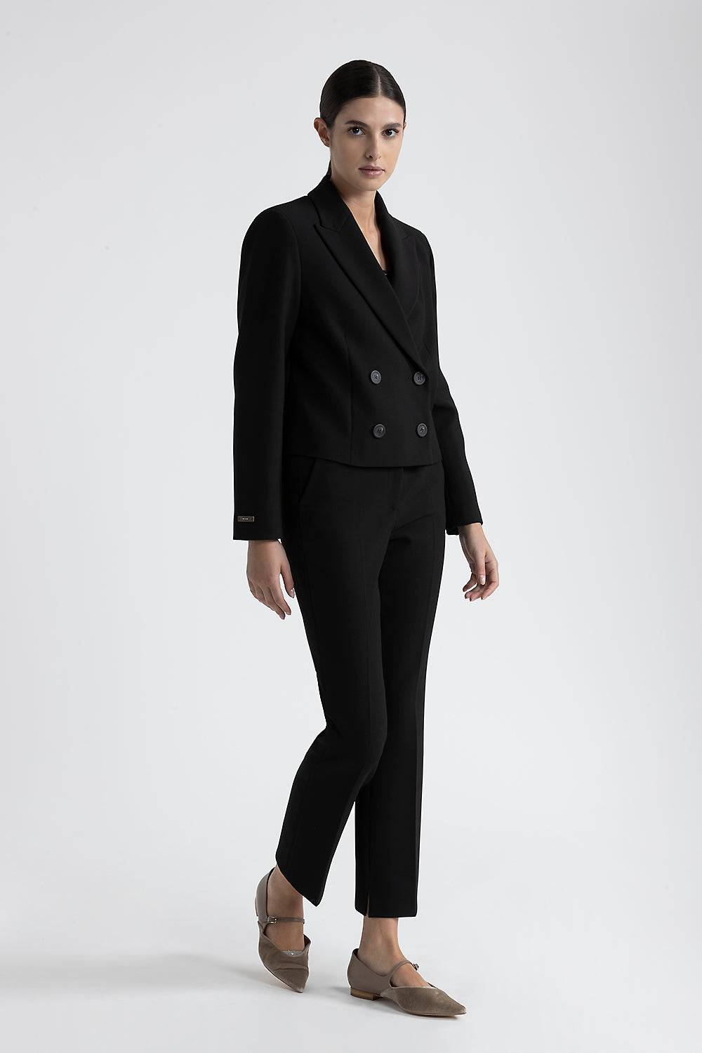 Peserico Blazer doppiopetto crop in viscosa e cotone Acquista Ora