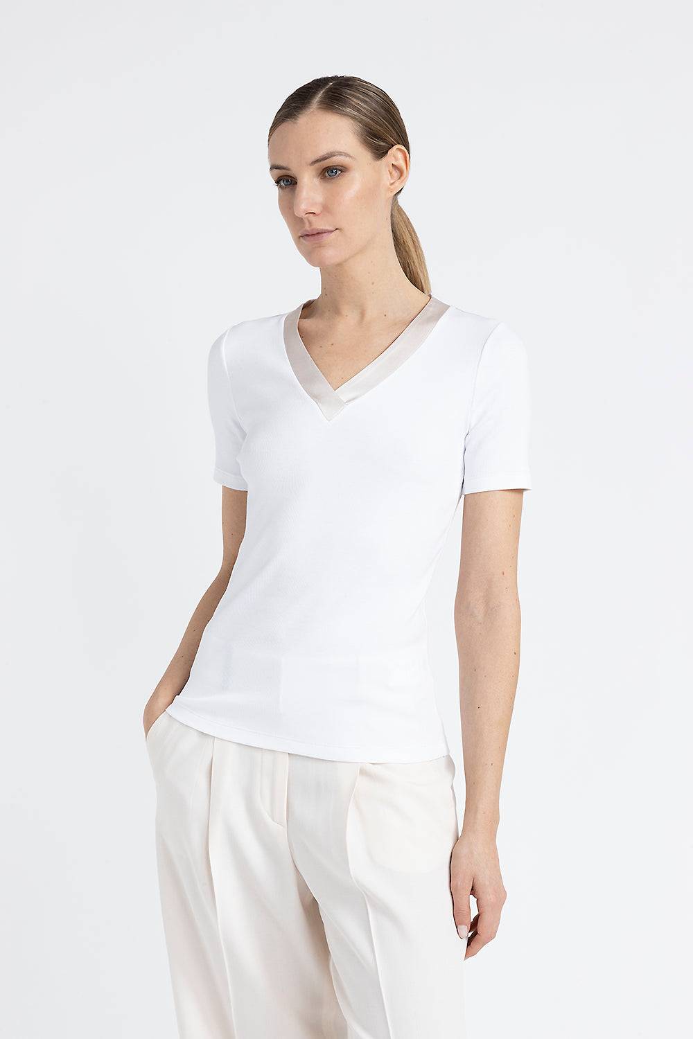 Peserico T-shirt in jersey con scollo a V in seta Affare Del Giorno