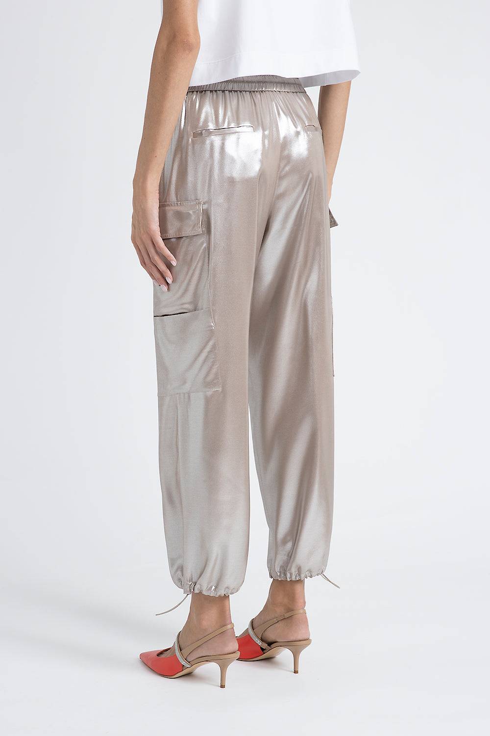Peserico Pantalone baggy in fluido twill di viscosa laminato argento Sottocosto