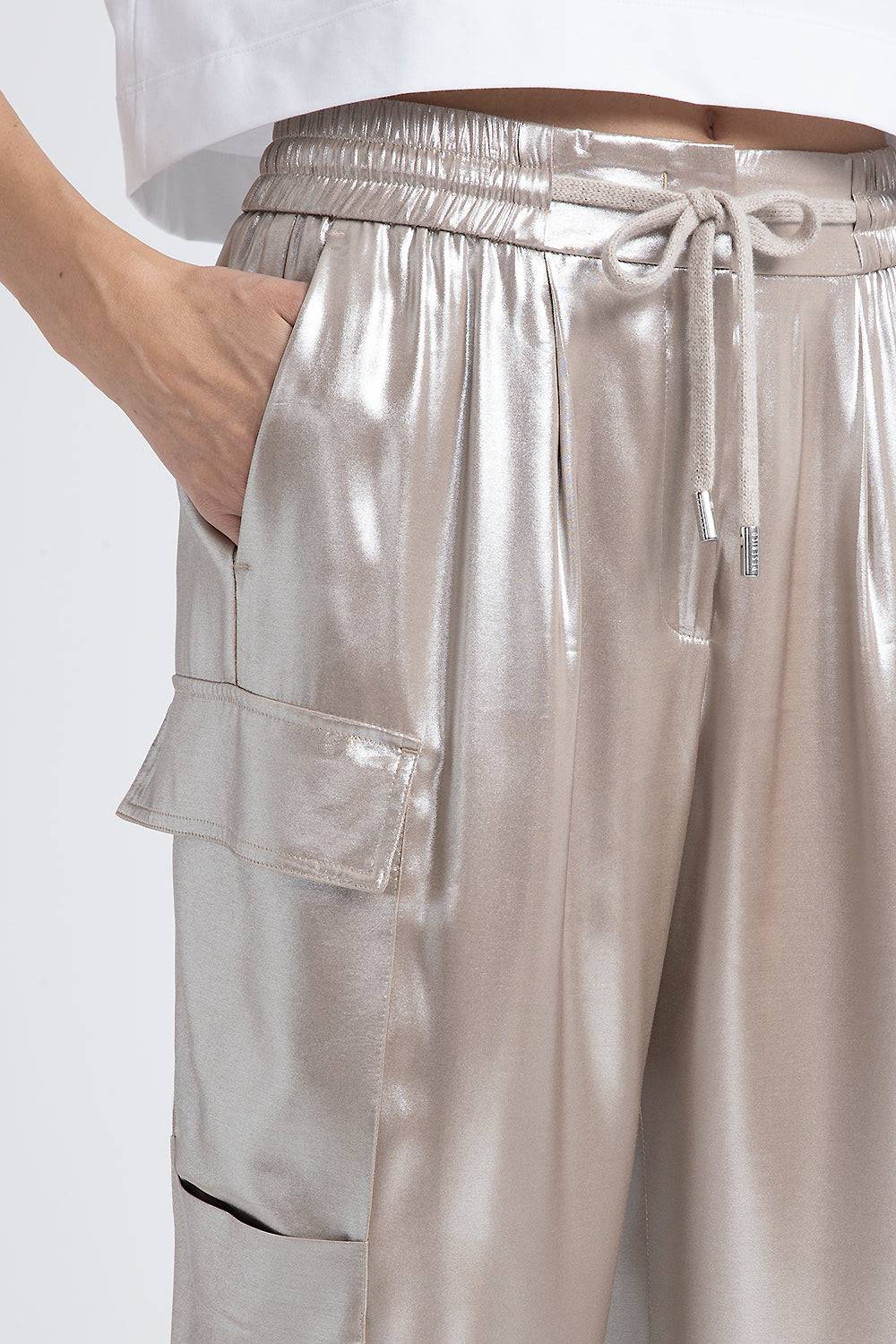 Peserico Pantalone baggy in fluido twill di viscosa laminato argento Sottocosto