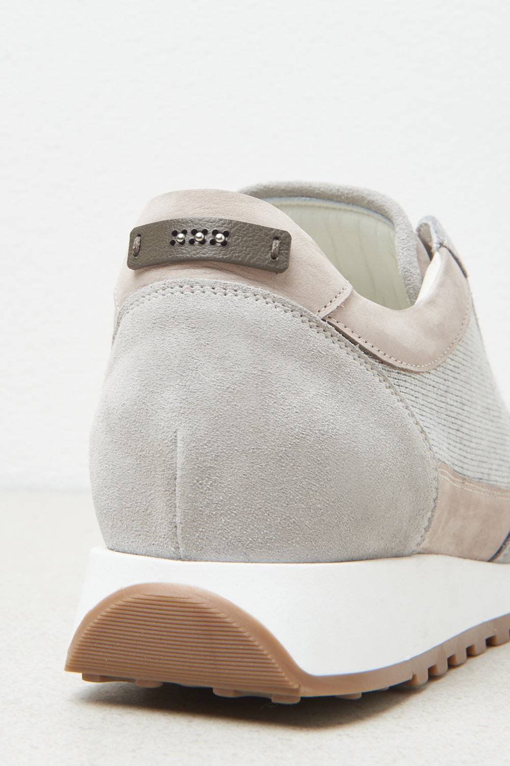 Peserico Sneakers in pelle nabuk scamosciata Italy