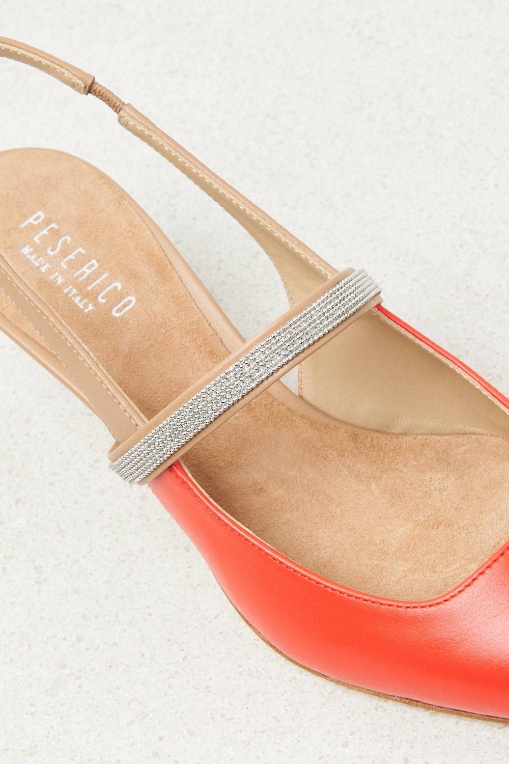 Peserico Décolleté con tacco basso in vera pelle Offerta temporanea