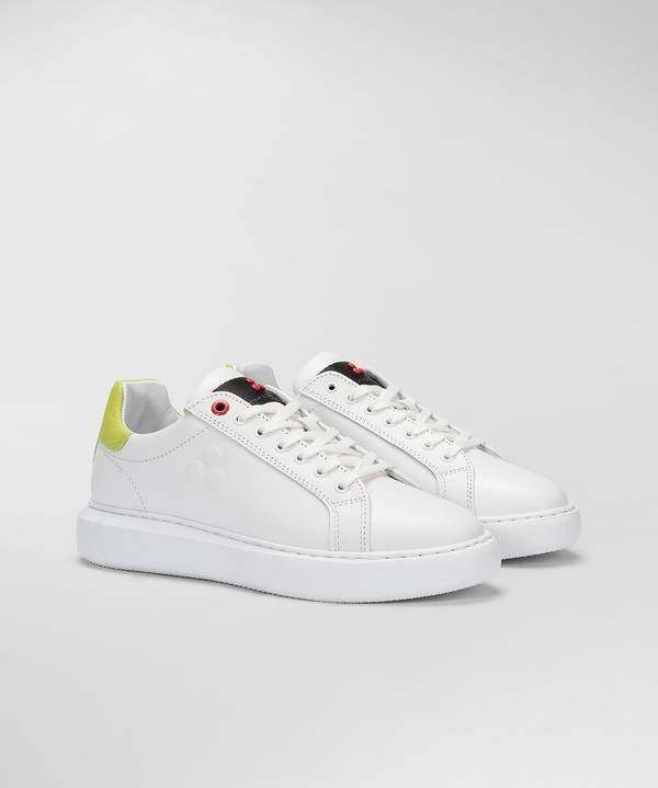 Peuterey Sneaker in pelle con logo goffrato 2025