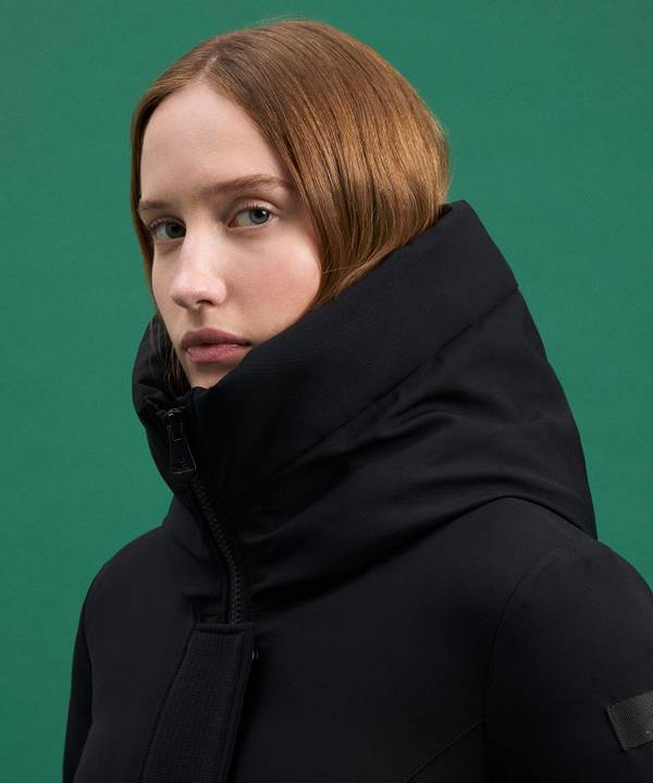 Peuterey Coat Antivento Con Ampio Collo Nuovo