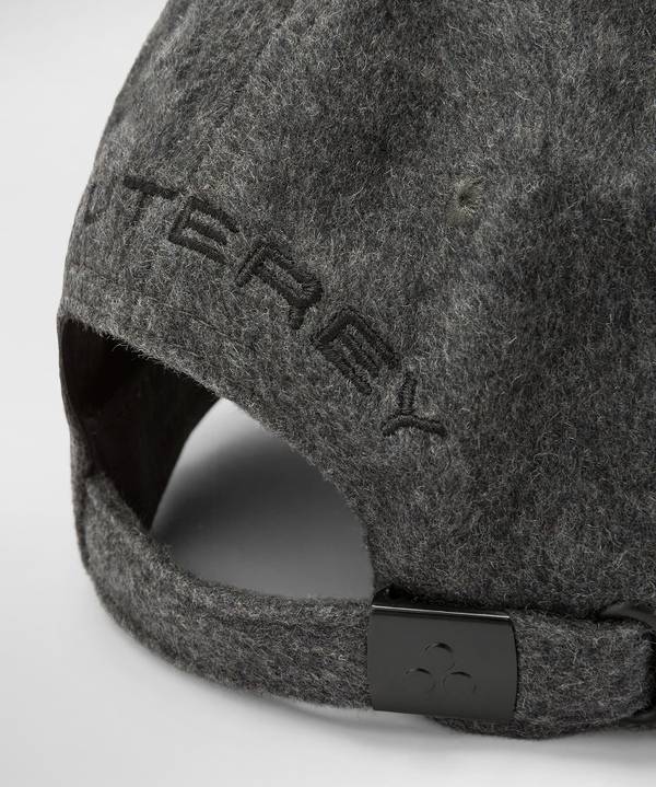 Peuterey Cappellino Con Visiera Spedizione Gratuita