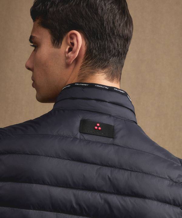 Peuterey Gilet imbottito superleggero e semilucido Acquista Ora