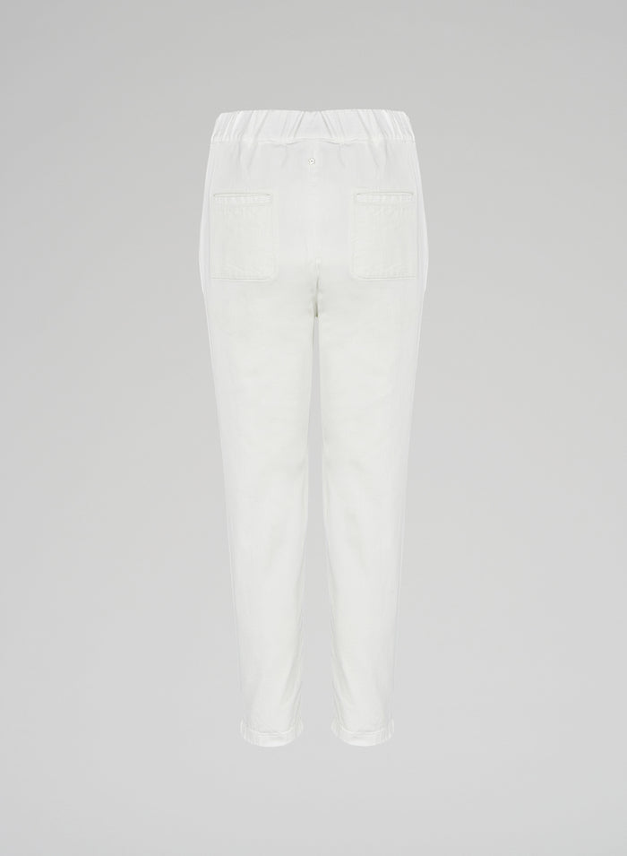 Lorena Antoniazzi JOGGERS IN DENIM 2025