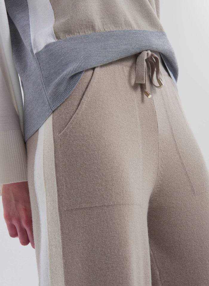 Lorena Antoniazzi PANTALONI IN MAGLIA Acquista Ora