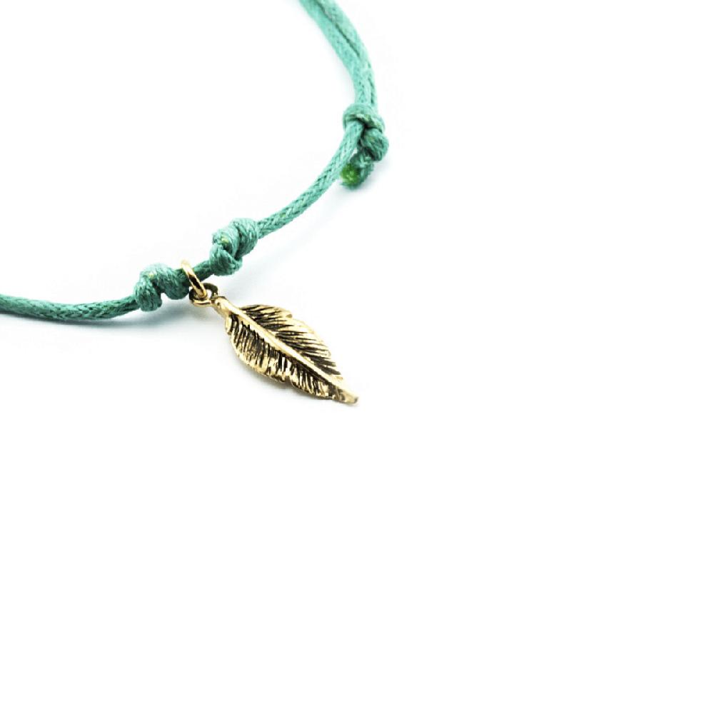Thais Bernardes Collana in Cotone con Piuma in Argento Offerte