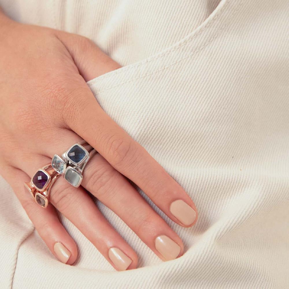 Unoaerre Anello donna Unoaerre in argento e cristallo blu | UNOAERRE Gioielli 2025
