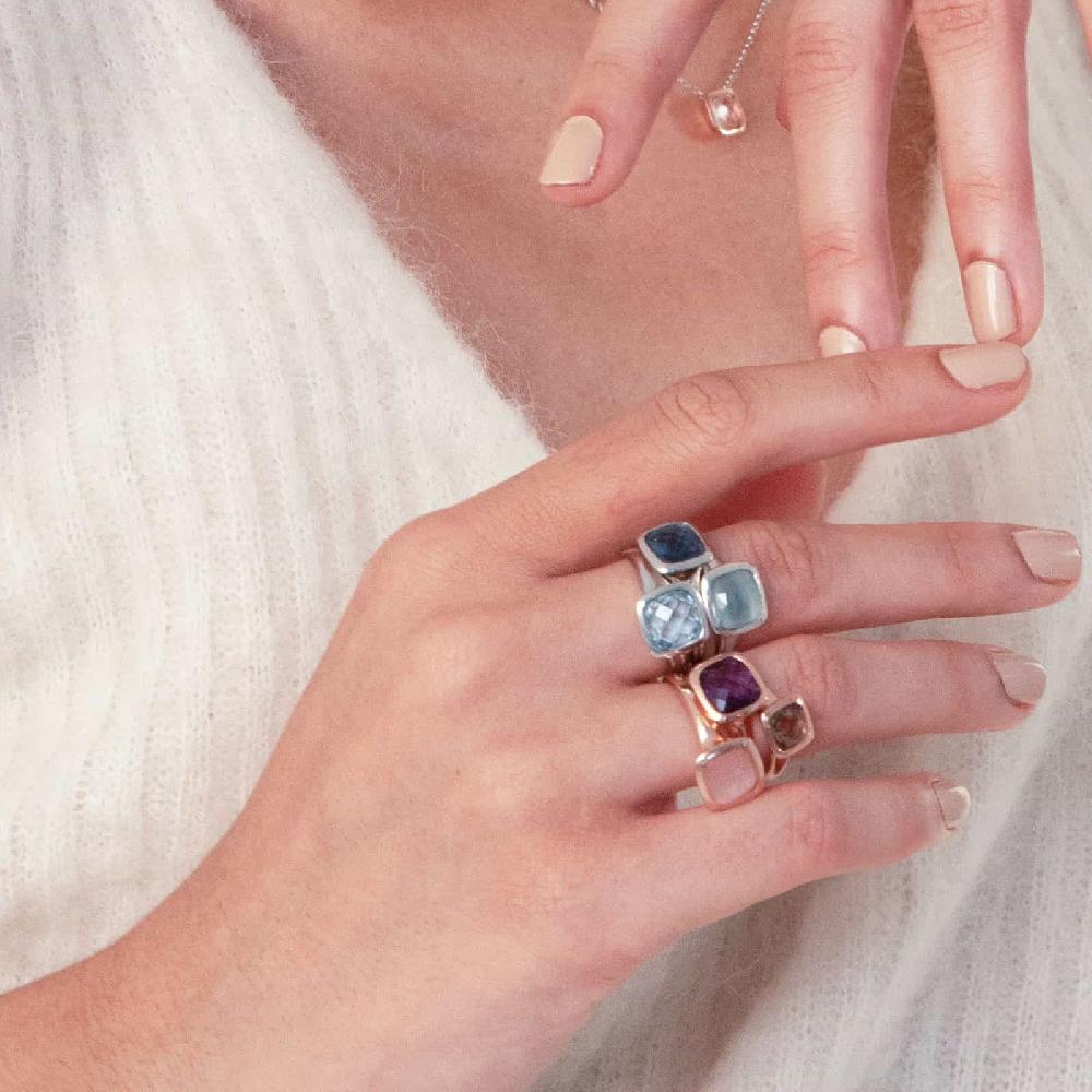 Unoaerre Anello donna Unoaerre in argento e cristallo blu | UNOAERRE Gioielli 2025