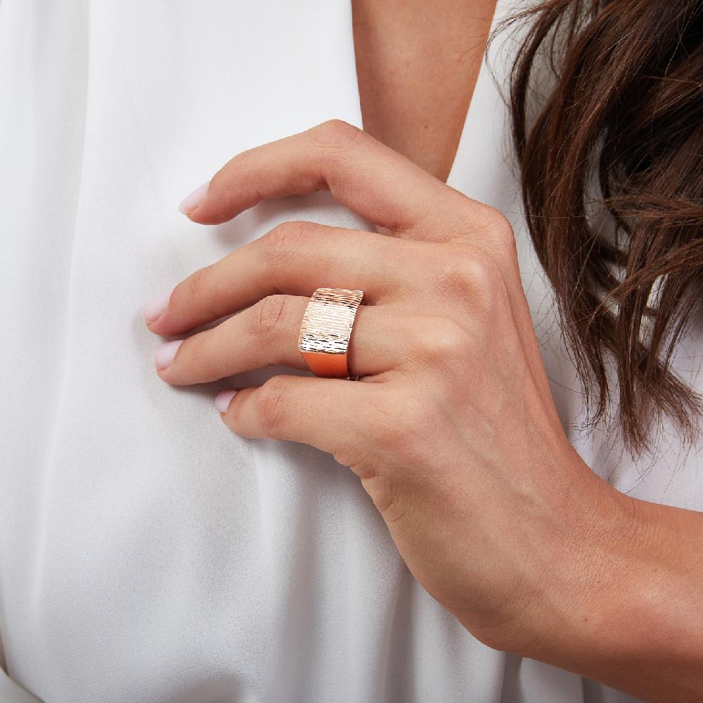 Unoaerre Anello in bronzo dorato rosa 512214 | UNOAERRE Gioielli Online