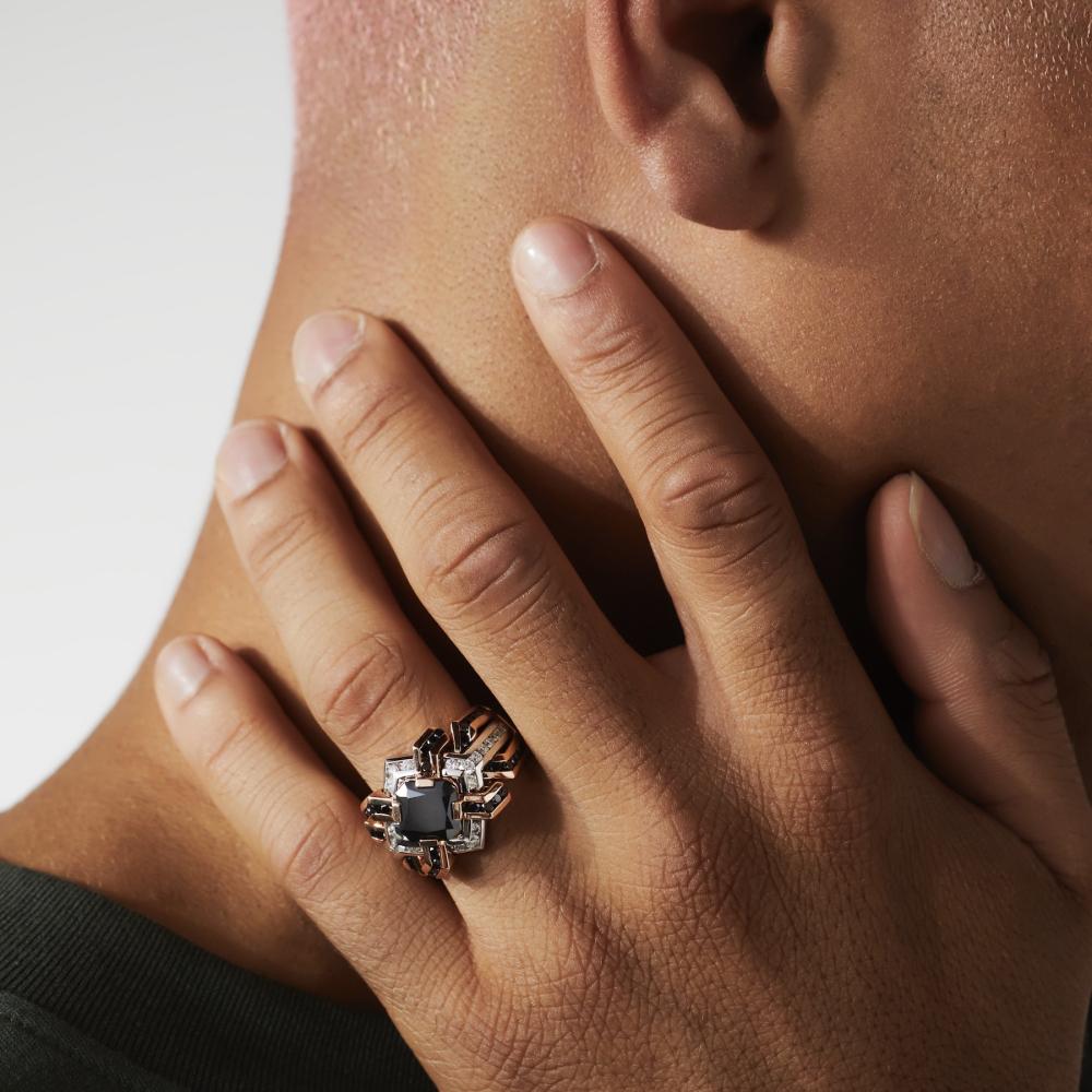 Zancan Anello Zancan in oro 18kt con diamante nero Lightning offer